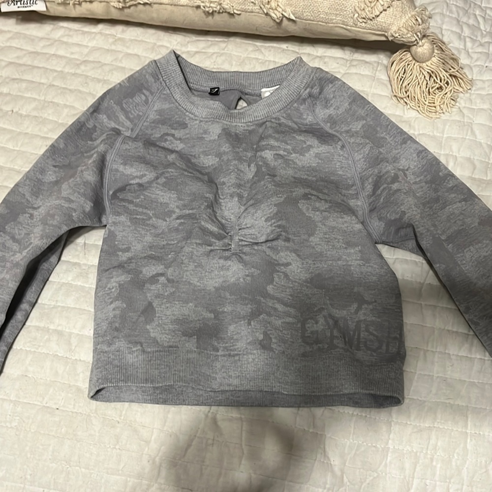 Gymshark Camo Seamless Long Sleeve Crop Top in Lilac